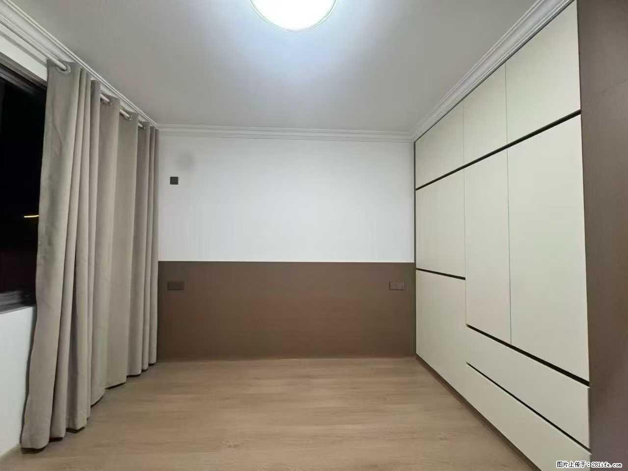 北极广场旁精装大3房，面积133.16平方，基本全新装修，电梯8楼，视野超级好，报价 59.8万 - 房屋出售 - 房屋租售 - 桂林分类信息 - 桂林28生活网 www.28life.com