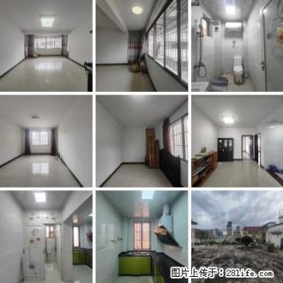捡漏，一口价37.8万，捡漏房源叠彩区，北站对面，小区院子内免费停车，希望小学，青城苑，4房2厅2卫
