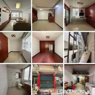 八里三路【新桂苑】三房送车库，也可以做门面，楼层：步梯四楼，户型：3房2厅2卫，面积：146.76平