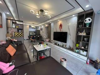 直降4万，桂林北站【香林郡】精装，电梯，四房，业主自装花了30万装修，保养9.9成新 - 桂林28生活网 www.28life.com