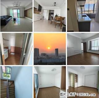 叠彩区【爱琴湾金外滩】户型：电梯复式楼，四房两厅三卫，带露台可种花种草，售价：79.8万 - 桂林28生活网 www.28life.com