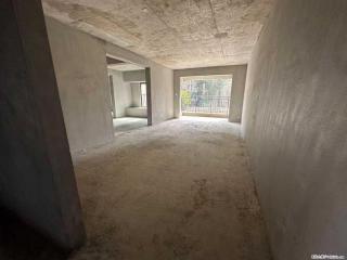 【彰泰学府】最便宜一套四房，户型：4房2厅2卫，122平，双阳台，朝小区东南面，吉售：45.8W