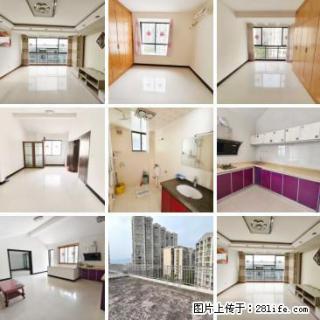 新出【水岸新城】精装4房，买一层送一层，使用面积230平，带35平露台，总价只要35万
