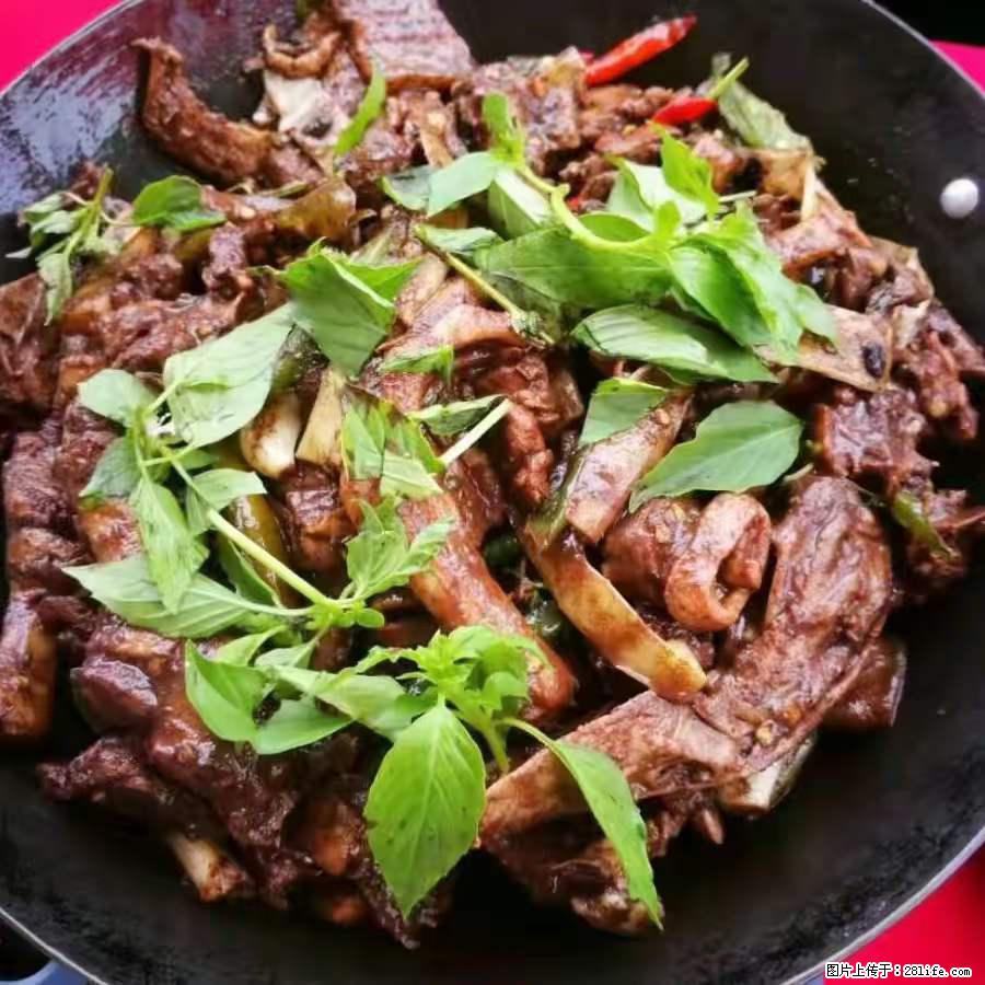 醋血鸭我们做了20多年啦!鸭子用的是我们全州文桥小脚麻鸭,当天现杀,醋水是自己家泡的老坛酸水制作 - 美食天地 - 桂林生活社区 - 桂林28生活网 www.28life.com