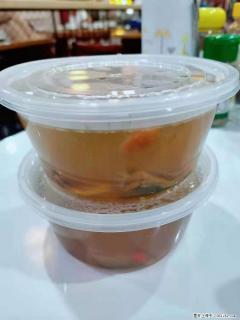 【桂林市·荣恒粤式乳鸽王·七星店】外卖走一单，，感谢老客户支持！