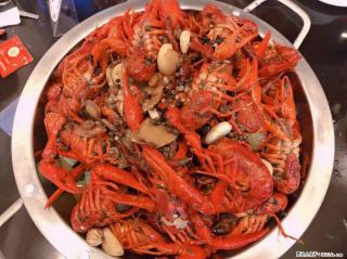 【桂林市·荣恒粤式乳鸽王·七星店】外卖、外卖，乳鸽和小龙虾现做现卖，新鲜美味，专车送货上门