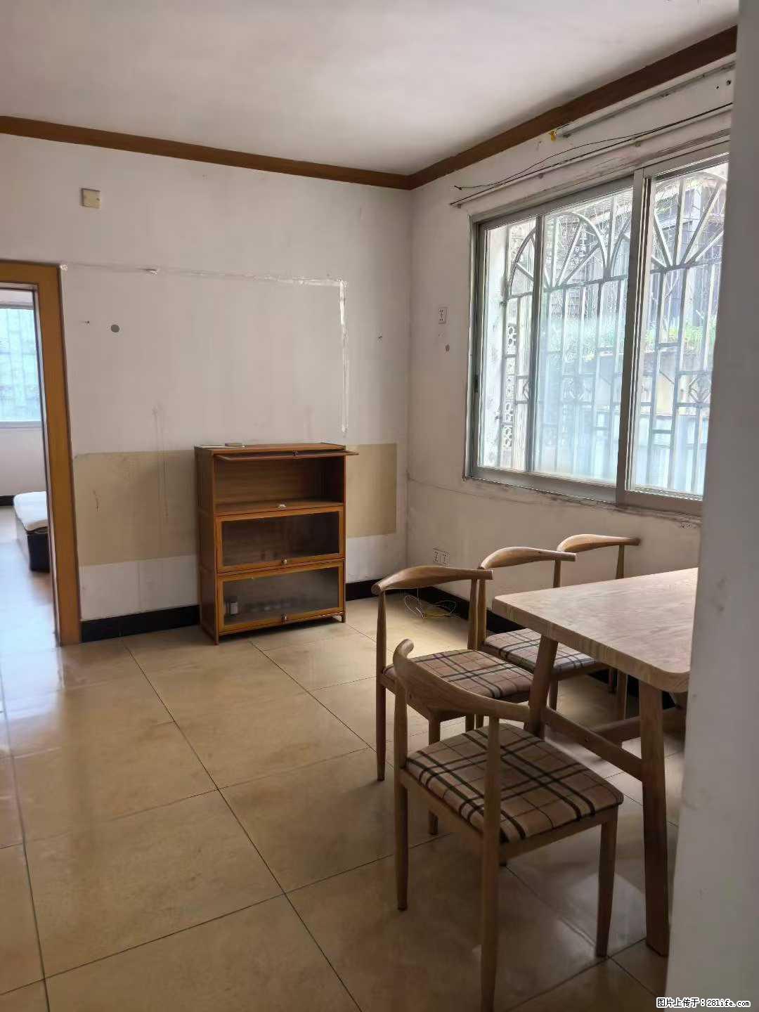 桂林站旁两房出租，带部分家电家具，800元/月，看房联系：郭15877030173（微信同号） - 房屋出租 - 房屋租售 - 桂林分类信息 - 桂林28生活网 www.28life.com