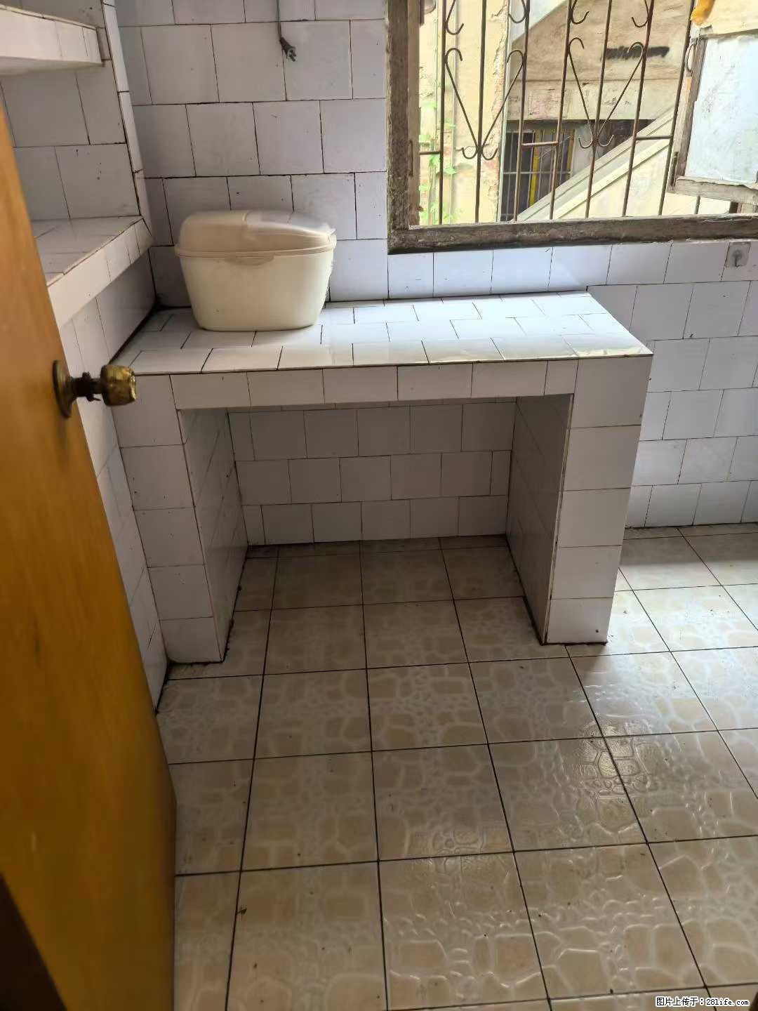 桂林站旁两房出租，带部分家电家具，800元/月，看房联系：郭15877030173（微信同号） - 房屋出租 - 房屋租售 - 桂林分类信息 - 桂林28生活网 www.28life.com