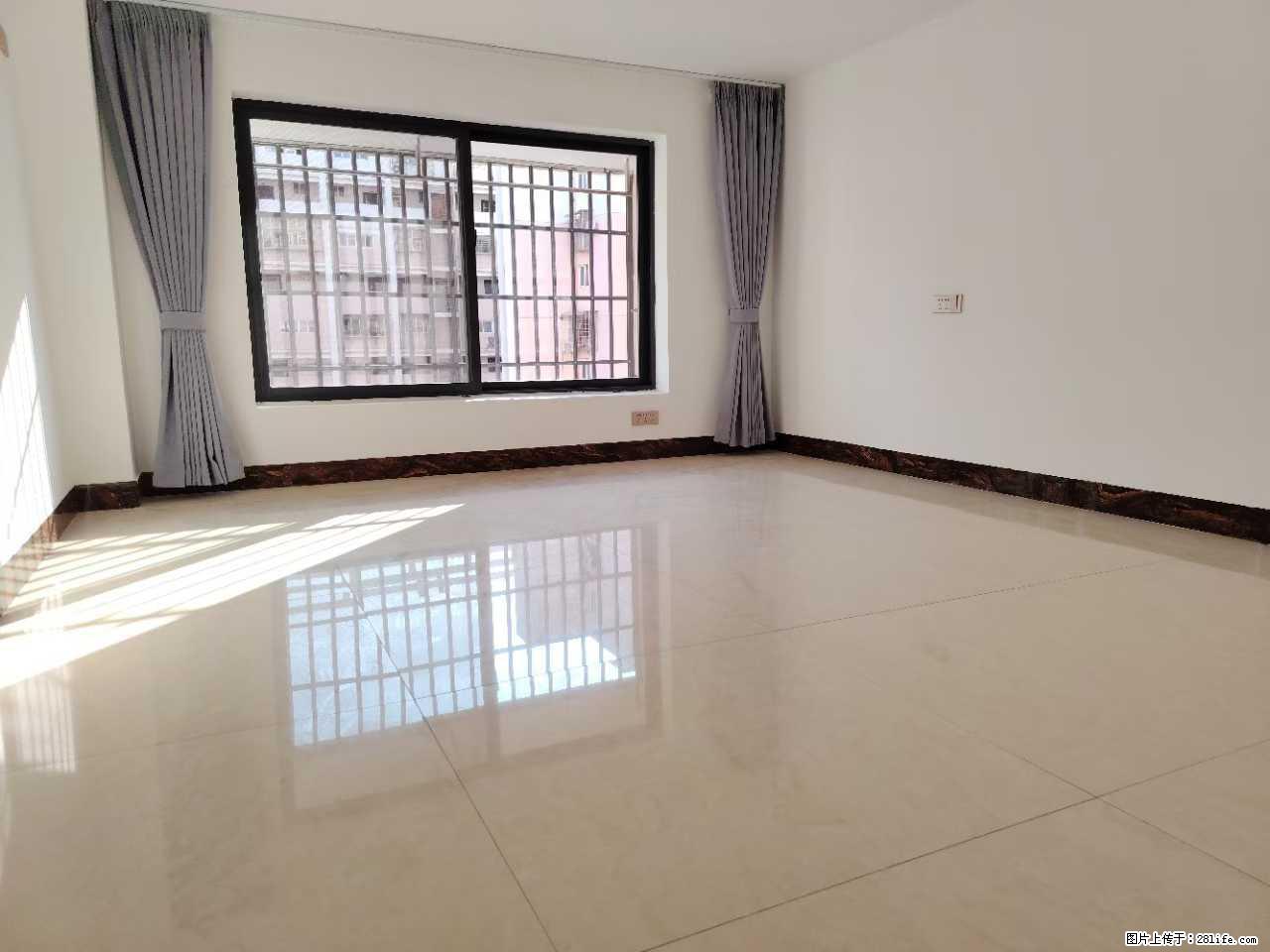 【水榭花都 · 风景国际】2房1厅1厨1卫，电梯7楼，上下2层使用面积70平米 ，价格：16.8万 - 房屋出售 - 房屋租售 - 桂林分类信息 - 桂林28生活网 www.28life.com