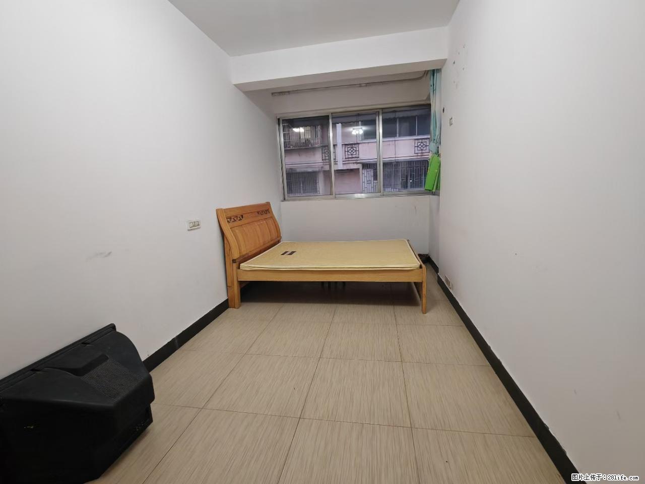 降价了！八里街【翔龙花园】步梯5楼，83.85平，简装2房2厅1卫，小区中心位置，一口价：17.8万 - 房屋出售 - 房屋租售 - 桂林分类信息 - 桂林28生活网 www.28life.com