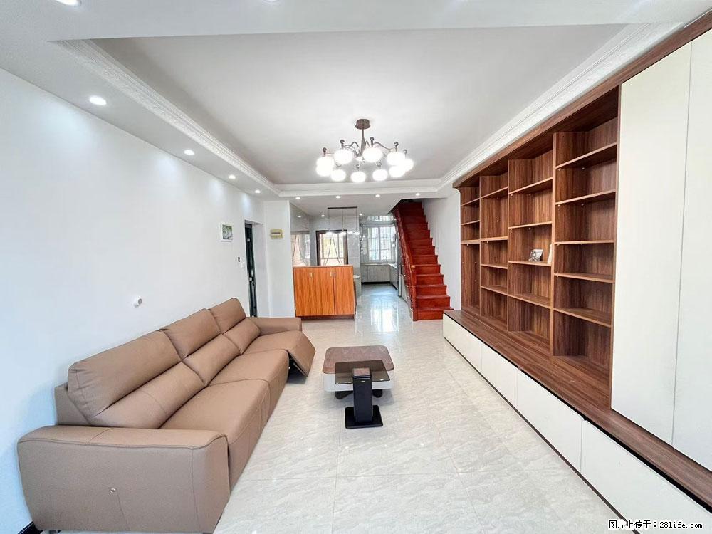 【一品嘉苑】4房2厅2卫，顶楼复式，建面137平，0首付，一口价：29.8万 - 房屋出售 - 房屋租售 - 桂林分类信息 - 桂林28生活网 www.28life.com